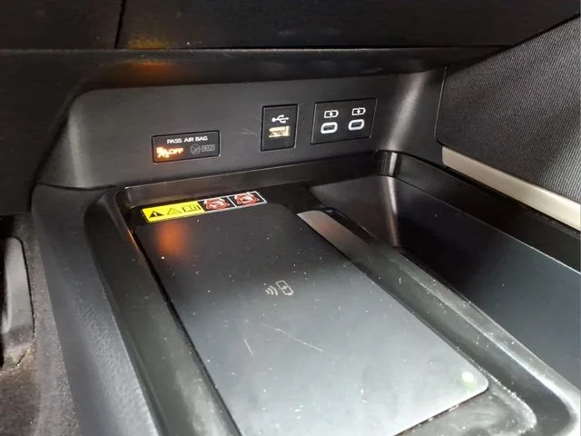 Used 2025  Toyota LE image 21