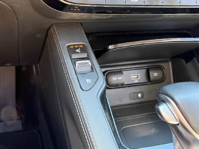 Used 2021 Gray Kia EX image 25