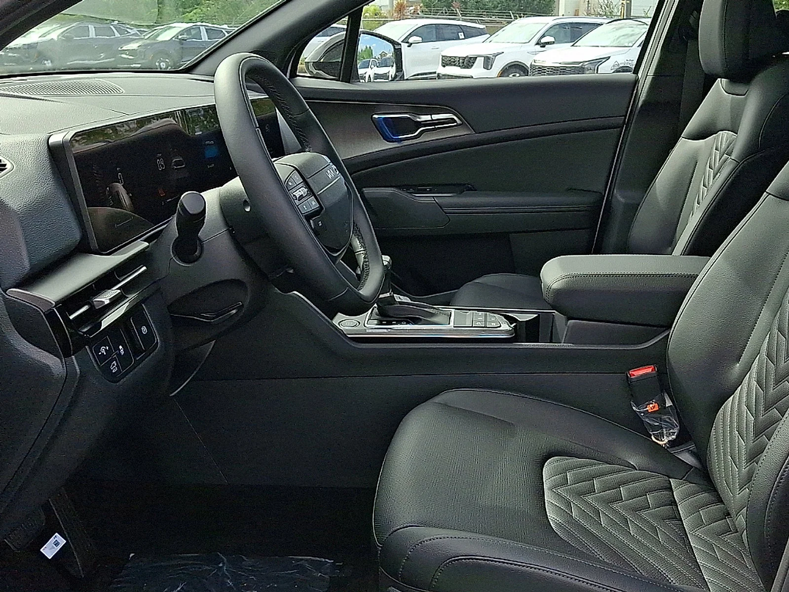 New 2027 White Kia X-Line image 14