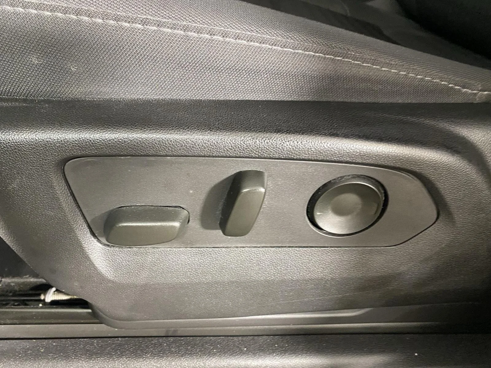 Used 2022 Northsky Blue Metallic Chevrolet LT image 21