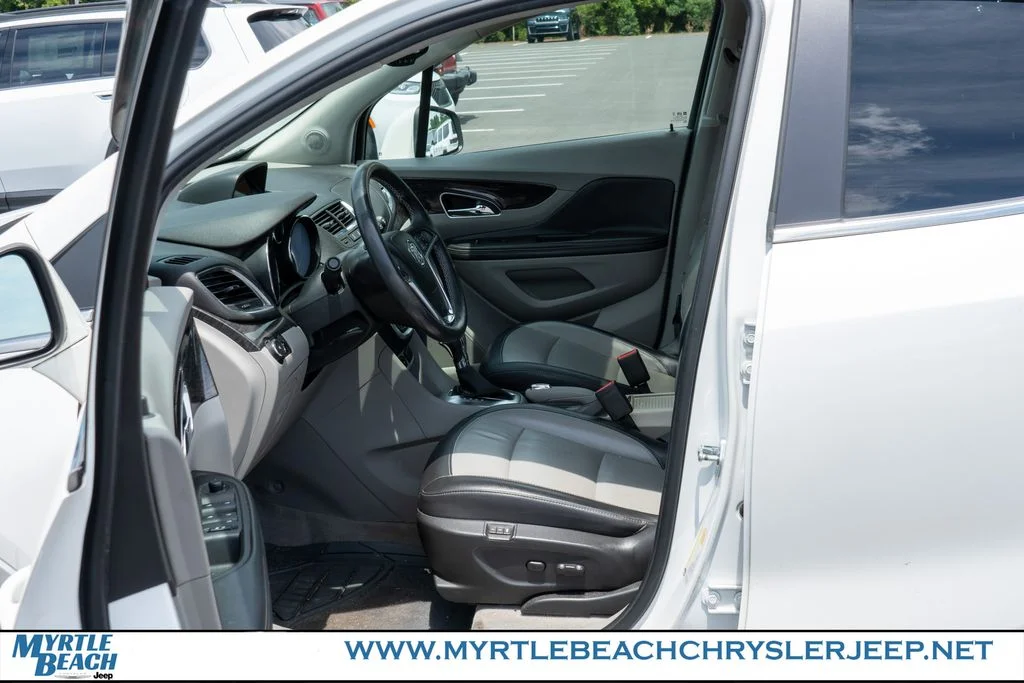 Used 2016 White Pearl Metallic Buick Premium image 17