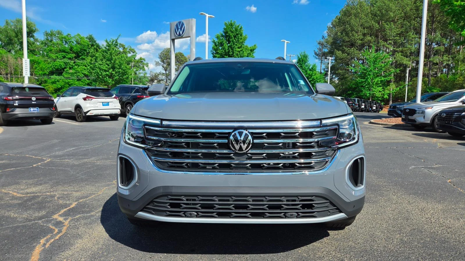 New 2026 Pure Gray Volkswagen 2.0T SE w/Technology image 8