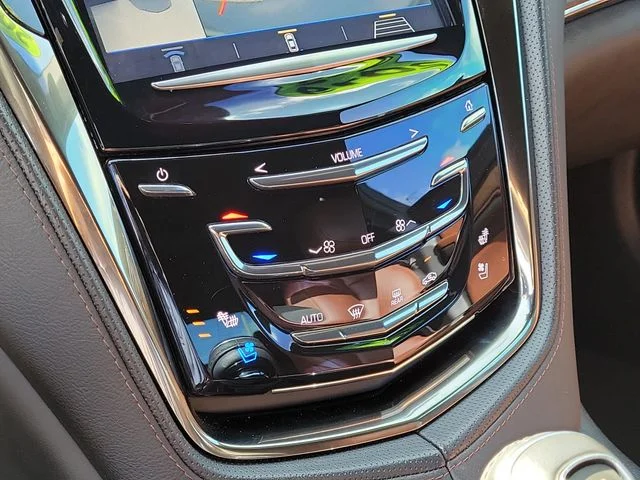 Used 2019 Gray Cadillac 3.6L Twin Turbo V-Sport Premium Luxury image 27