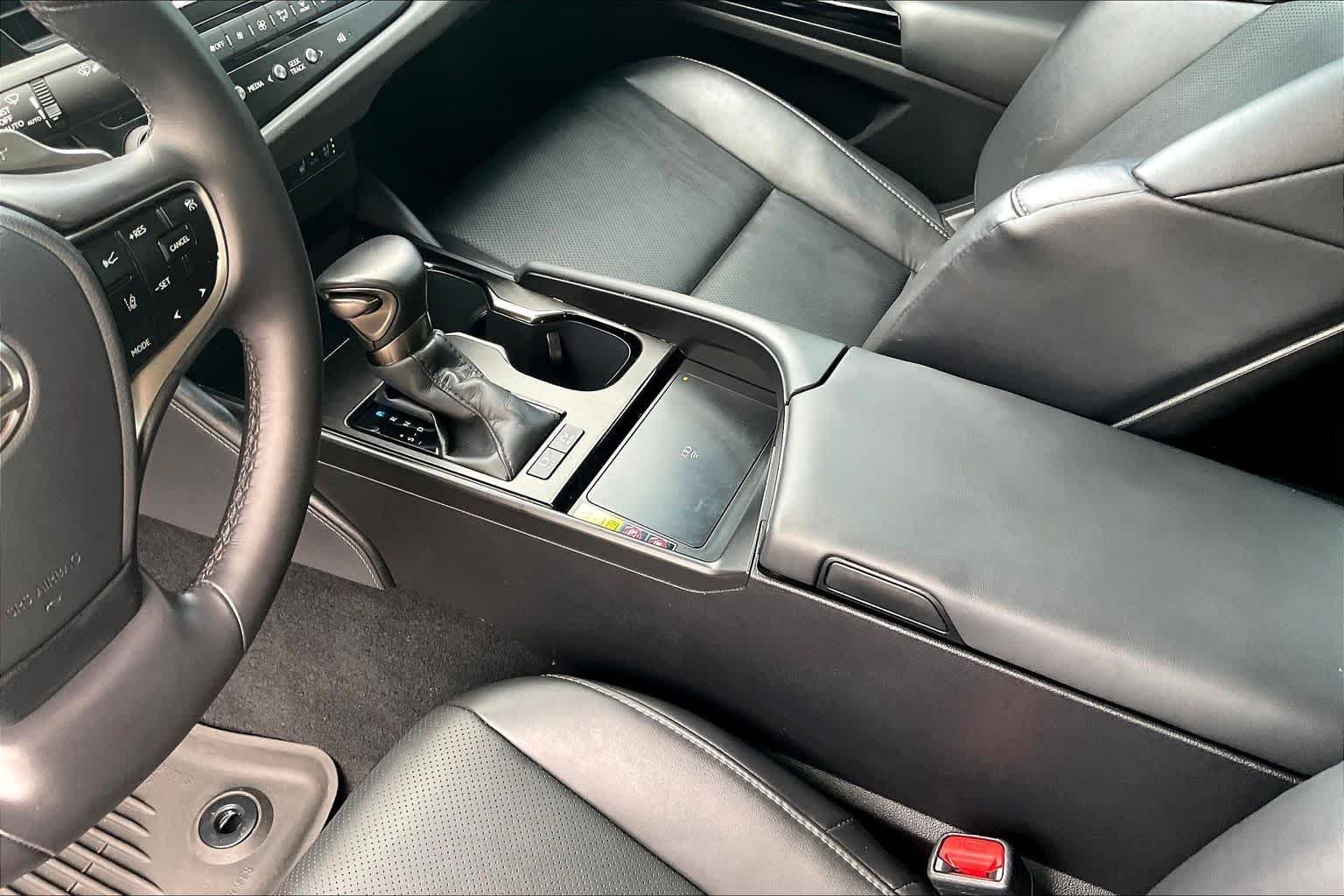 Used 2025 Cloudburst Gray Lexus  image 15