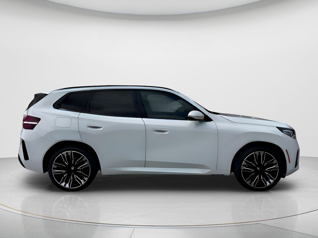 New 2026 Alpine White BMW 30 xDrive image 4