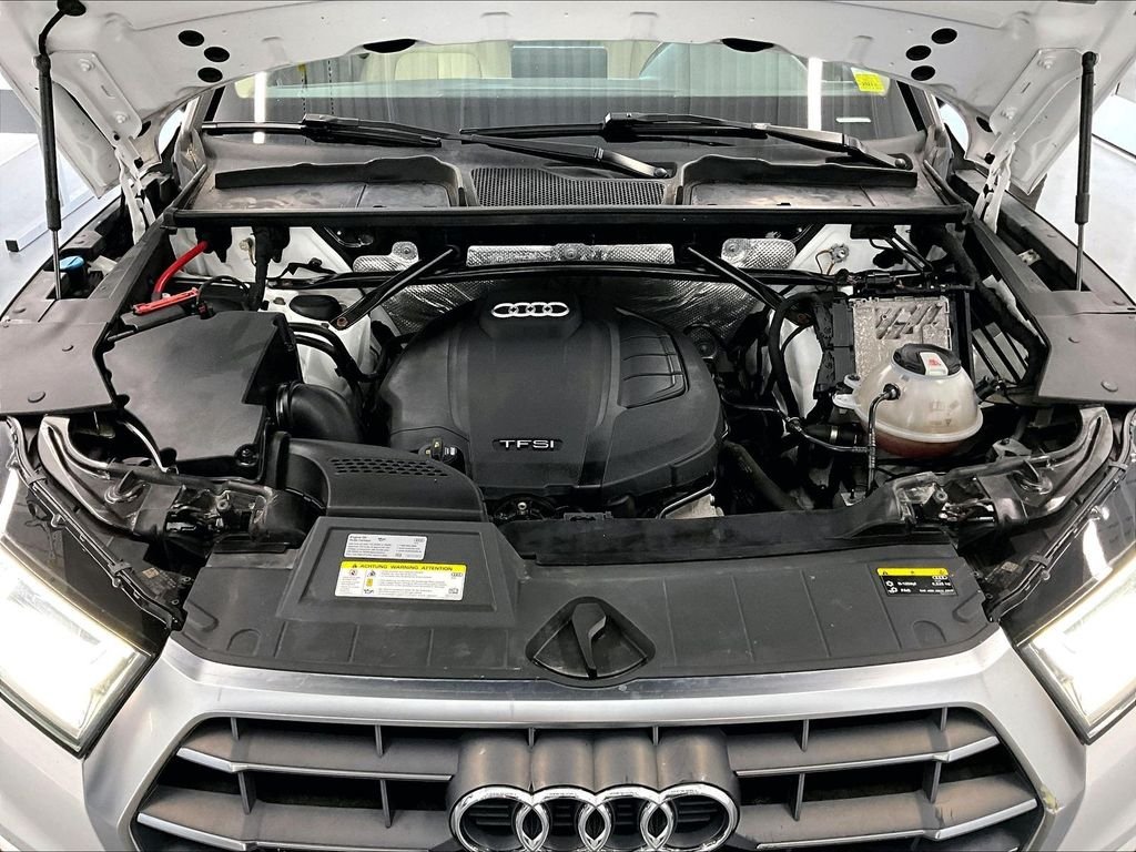 Used 2018 Ibis White Audi 2.0T Premium Plus image 28