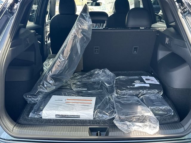 New 2026 Gray Volkswagen 2.0T SE R-Line Black image 18