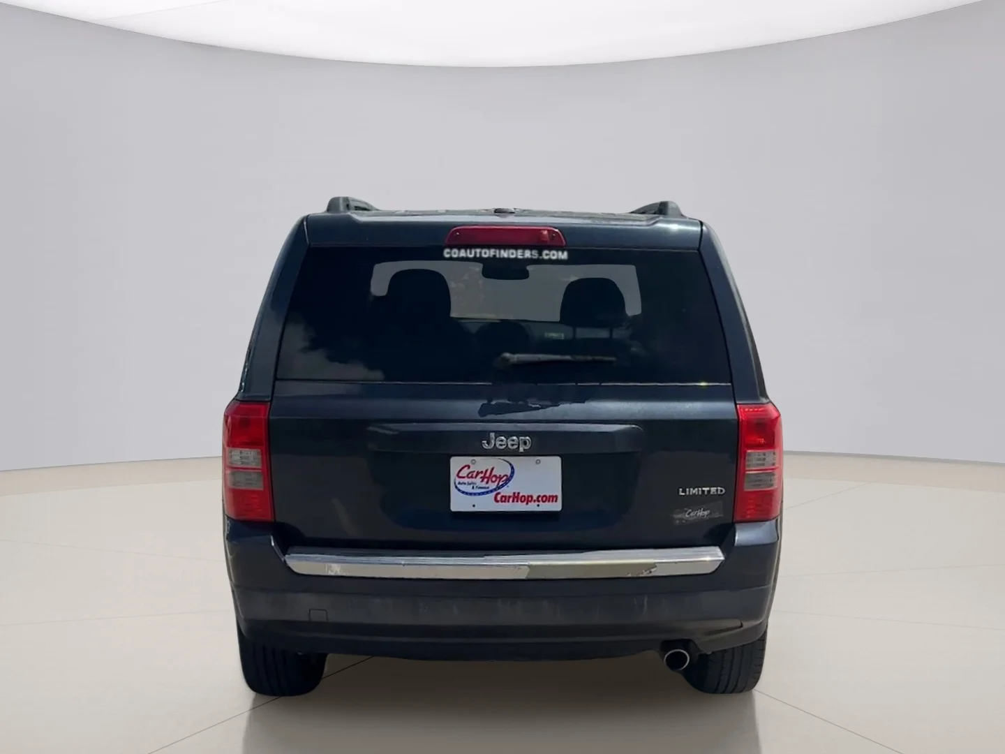 Used 2014 Gray Jeep LIMITED image 4