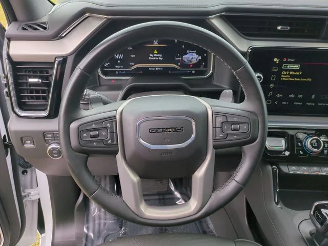 Used 2024 White GMC Denali image 14