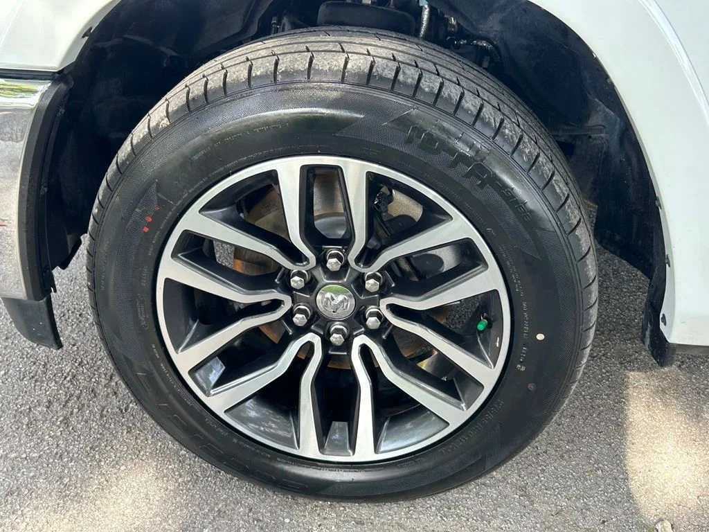 Used 2025 White Ram Limited image 35