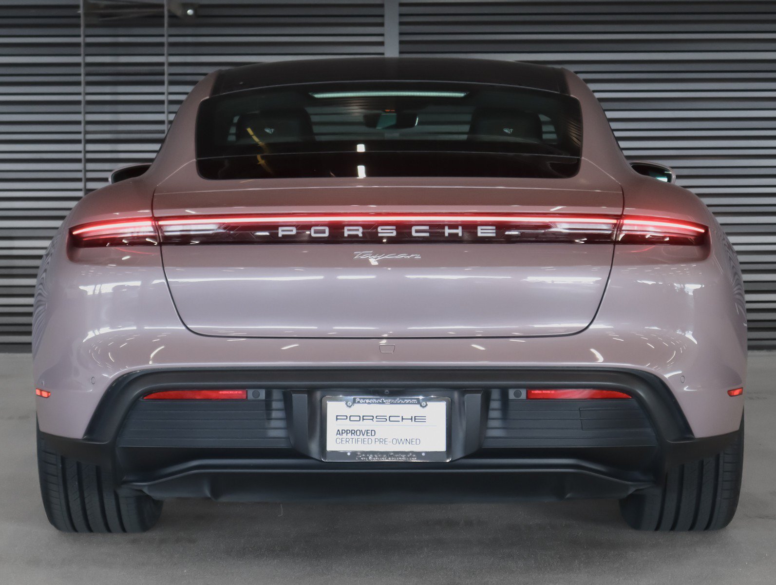 Certified Used 2023 Frozen Berry Metallic Porsche  image 9