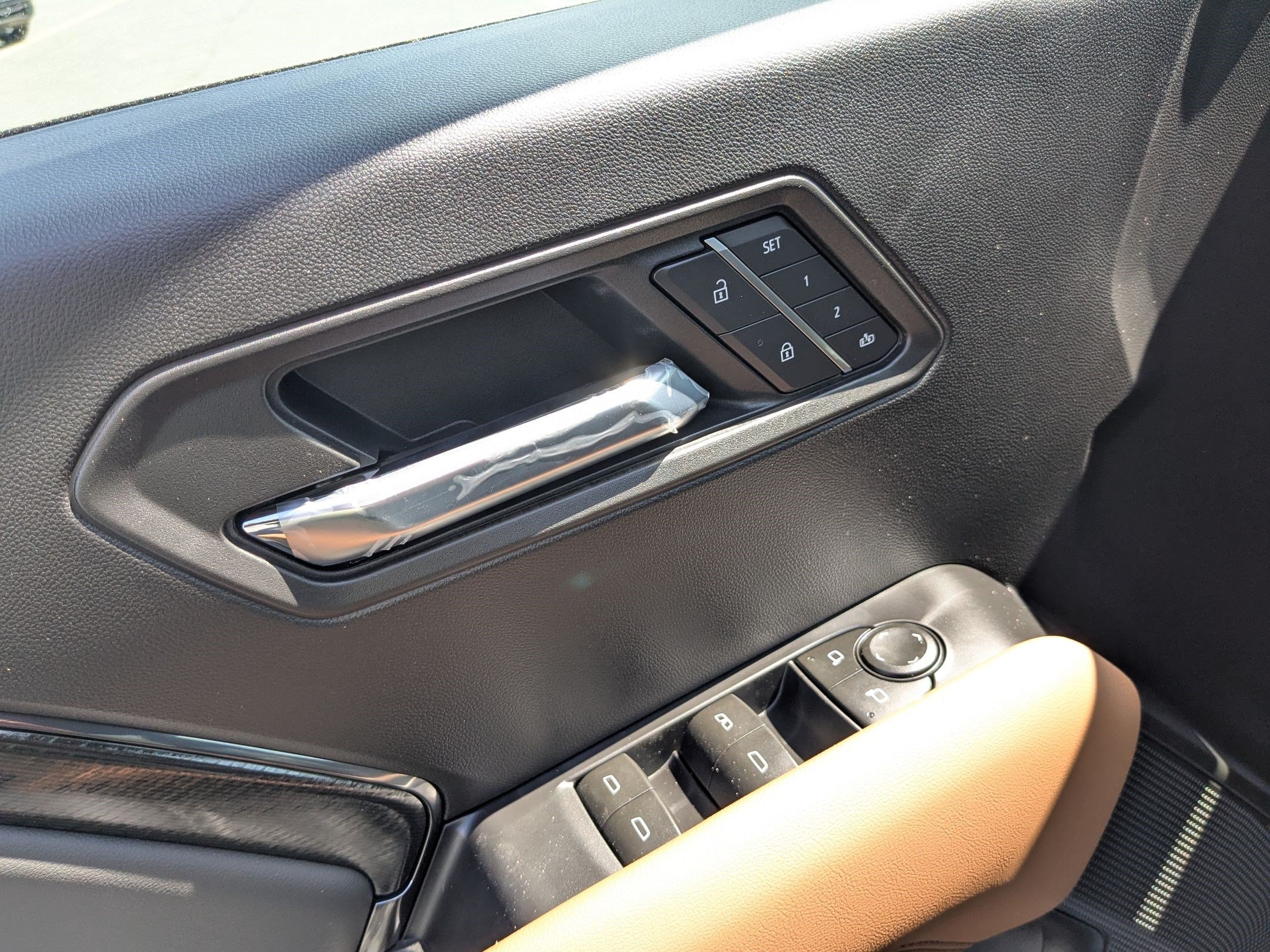 2026 GMC Canyon AT4 - Photo 11