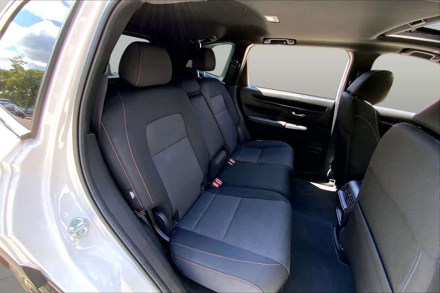 Used 2025 Platinum White Pearl Honda Sport image 20