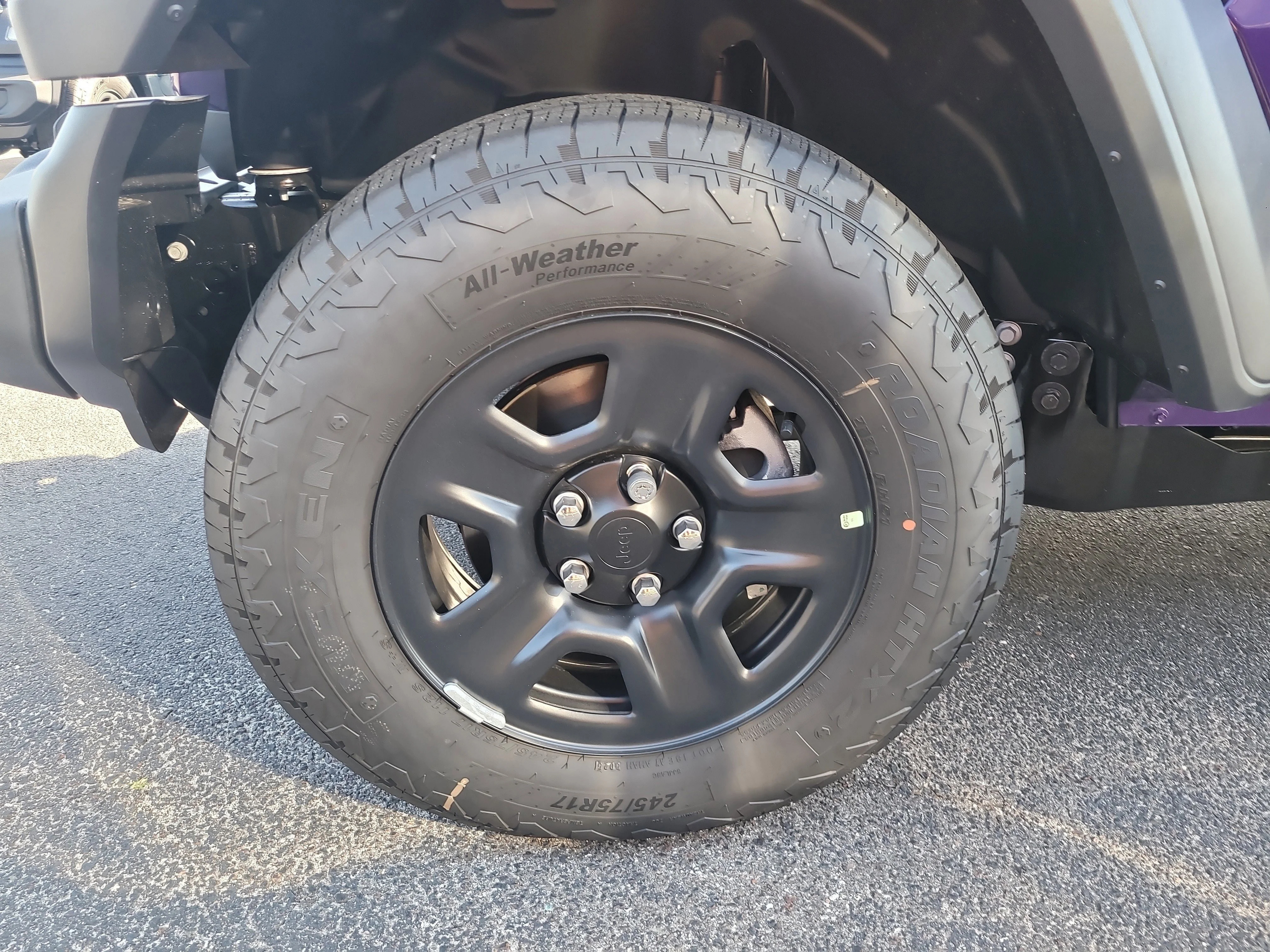 New 2026 Reign Jeep Sport image 10