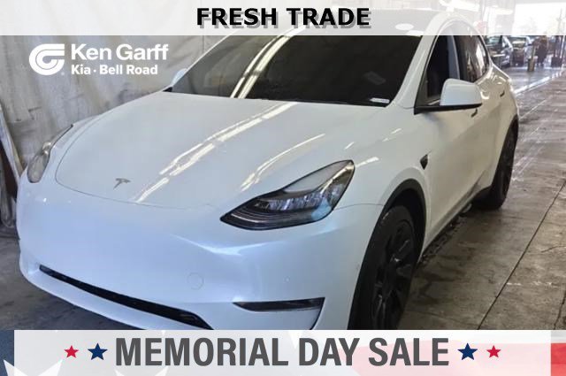 2021 Tesla Model Y Long Range Dual Motor All-Wheel Drive's photo