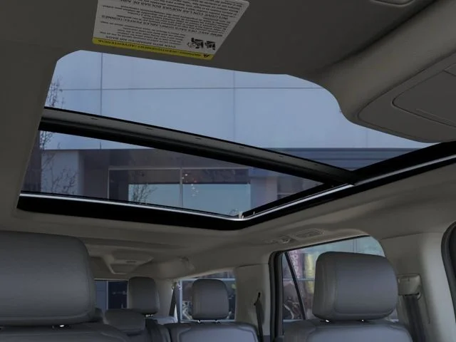 New 2026 Glacier Gray Metallic Tri-Coat Ford Active image 22