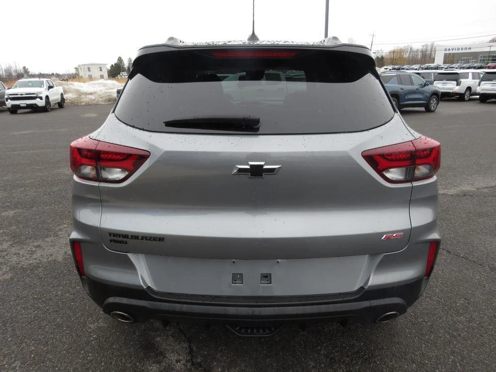 Used 2023 Sterling Gray Metallic Chevrolet RS image 7