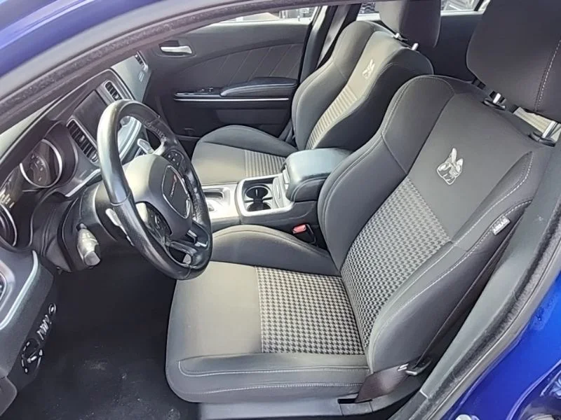 Used 2019 Blue Dodge R/T Scat Pack image 11