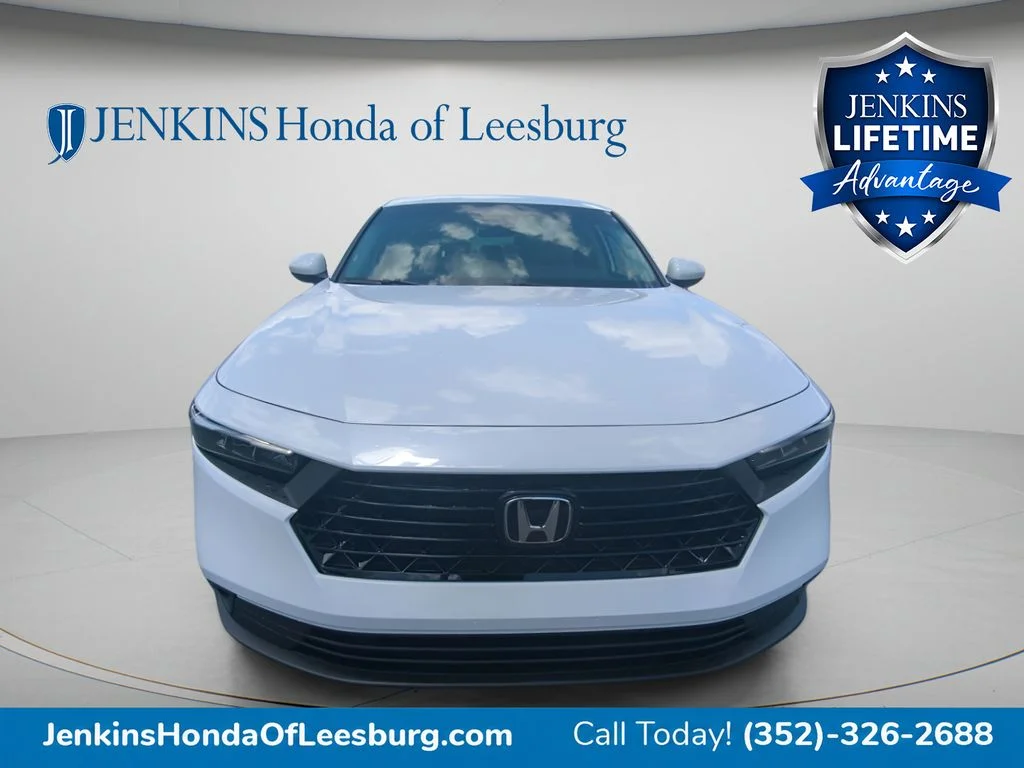 New 2026 Platinum White Pearl Honda LX image 14