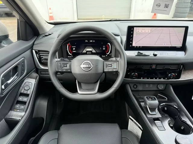 New 2026 Champagne Silver Metallic Nissan Platinum image 17