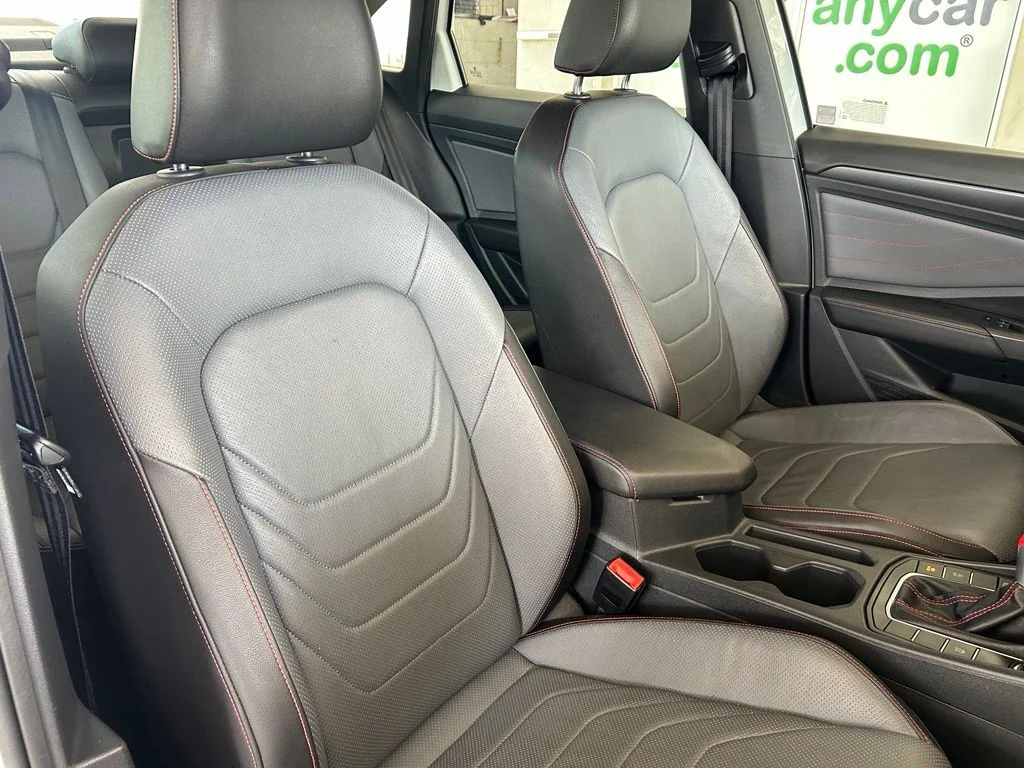 Used 2025 White Volkswagen 2.0T Autobahn image 22