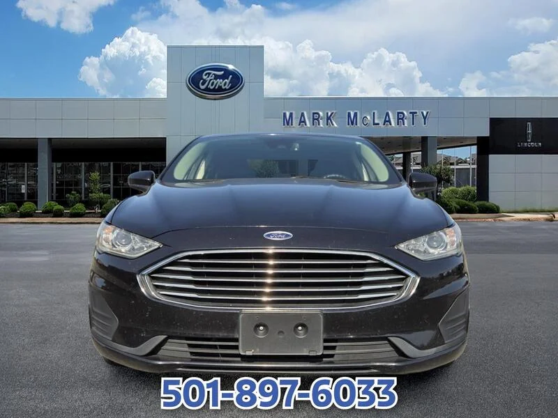 Used 2019 Black FORD SE FWD image 8