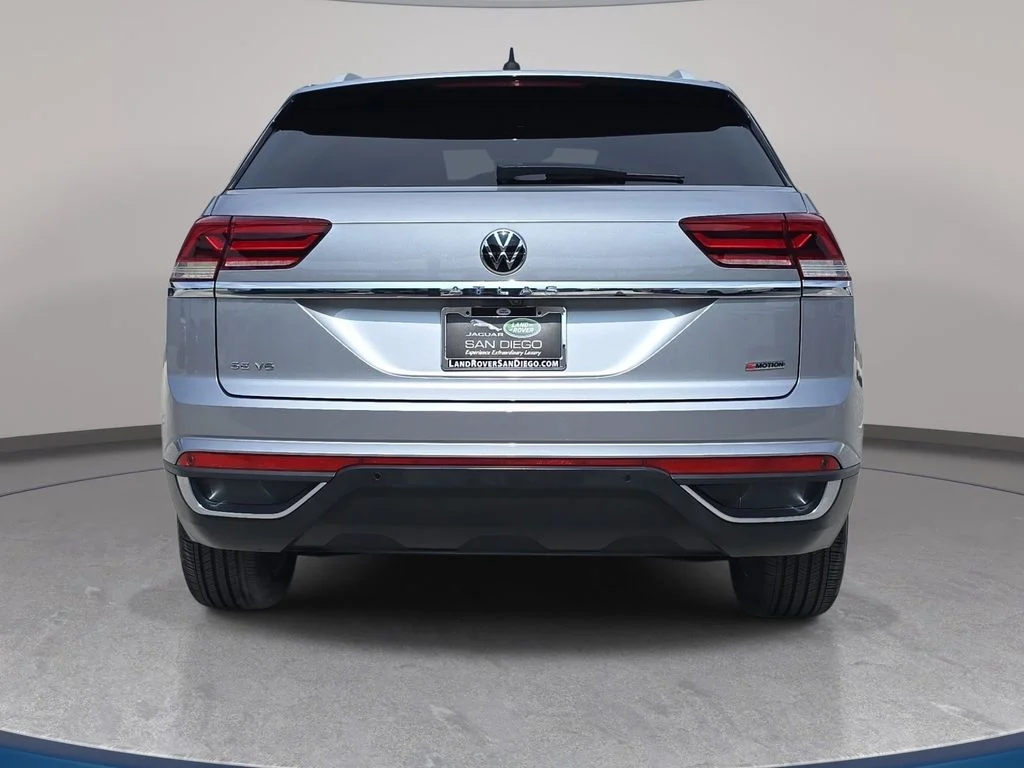 Used 2020 Silver Volkswagen 3.6L V6 SE w/Technology R-Line image 7