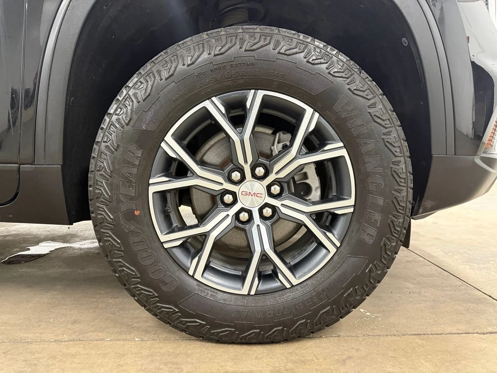 Used 2024 Black GMC AT4 image 28