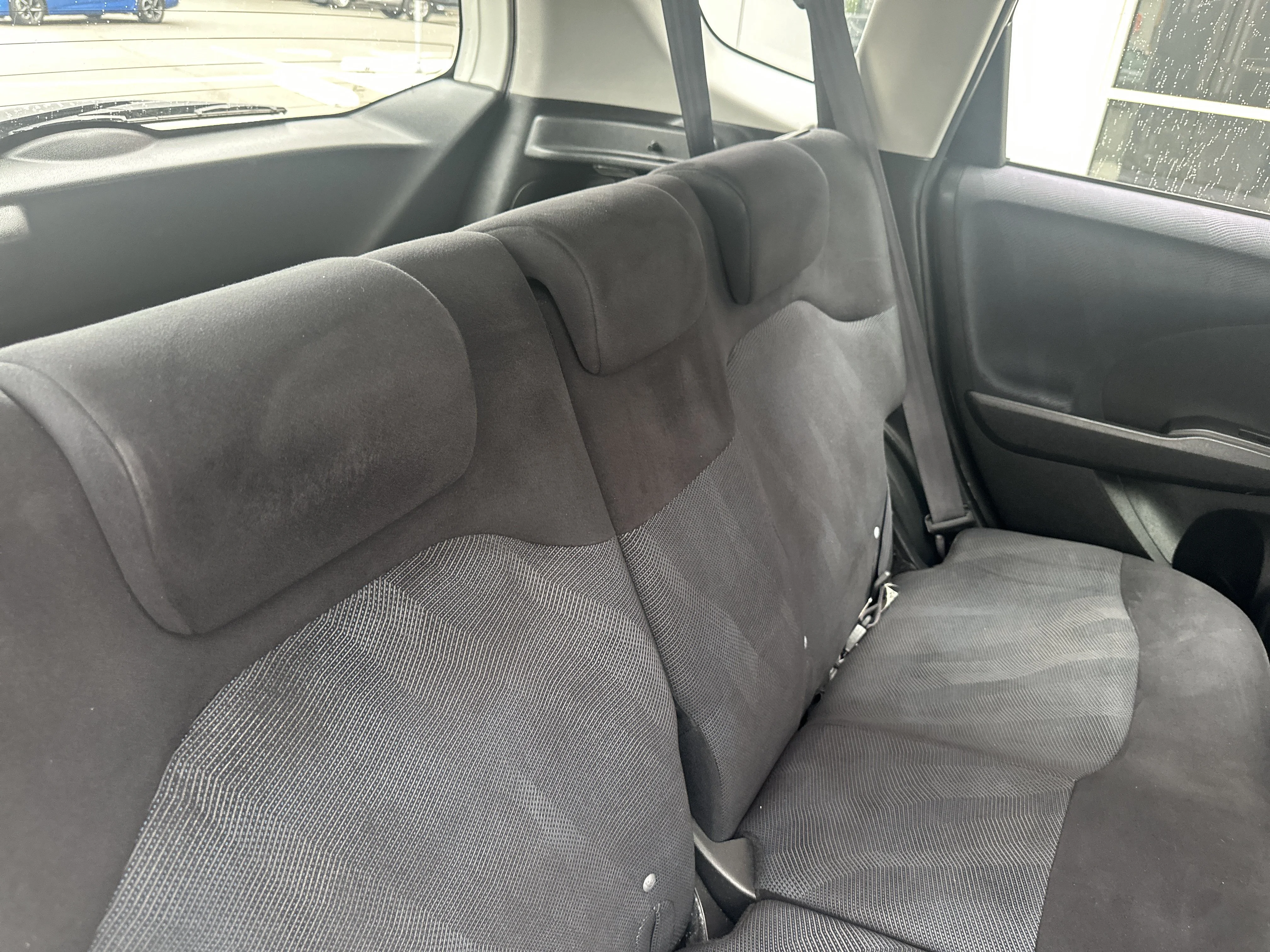 Used 2010 Taffeta White Honda Sport image 23