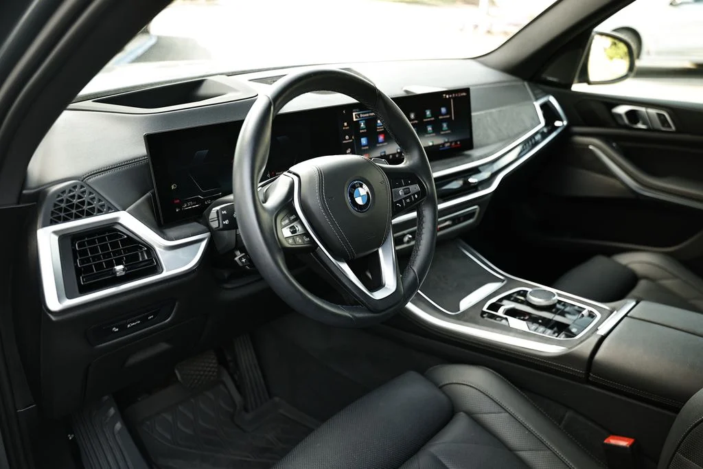 Used 2024 Skyscraper Gray Metallic BMW xDrive50e image 20