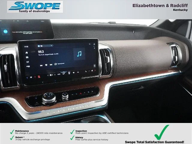 New 2026 Star White Metallic Tri-Coat Ford King Ranch® image 58