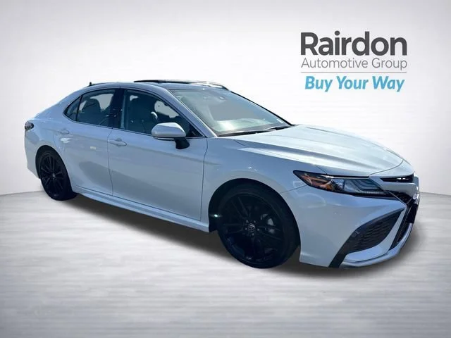 2021 Toyota Camry 2.5 Auto XSE's photo