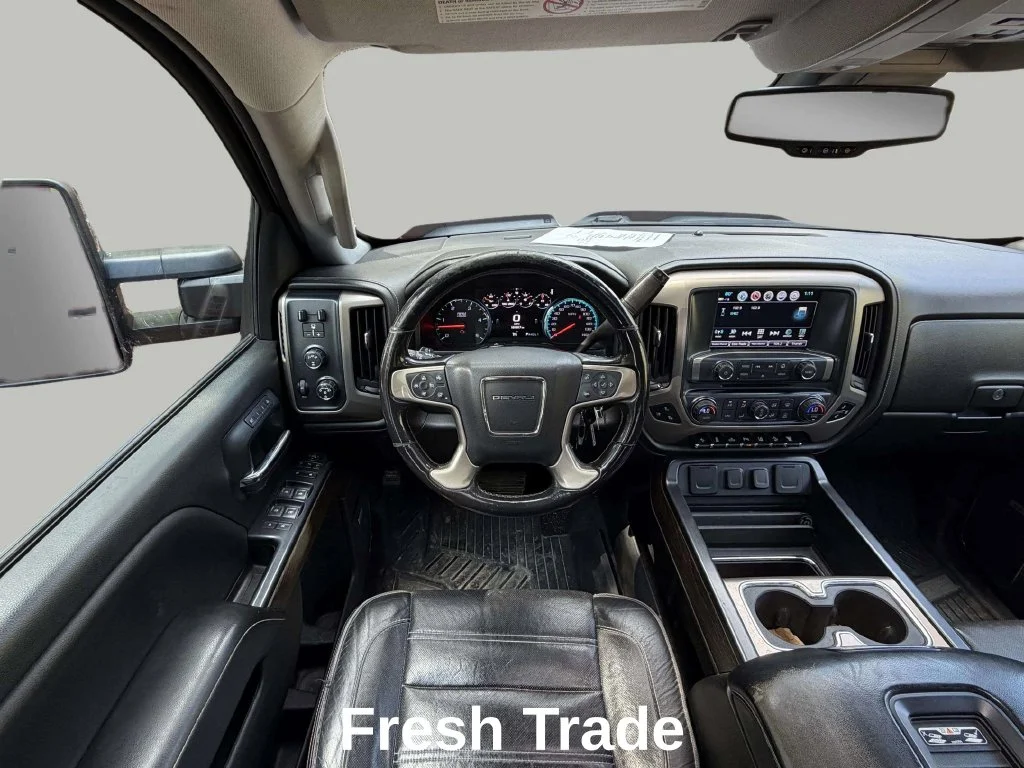 Used 2018 Red Quartz Tintcoat GMC Denali image 11