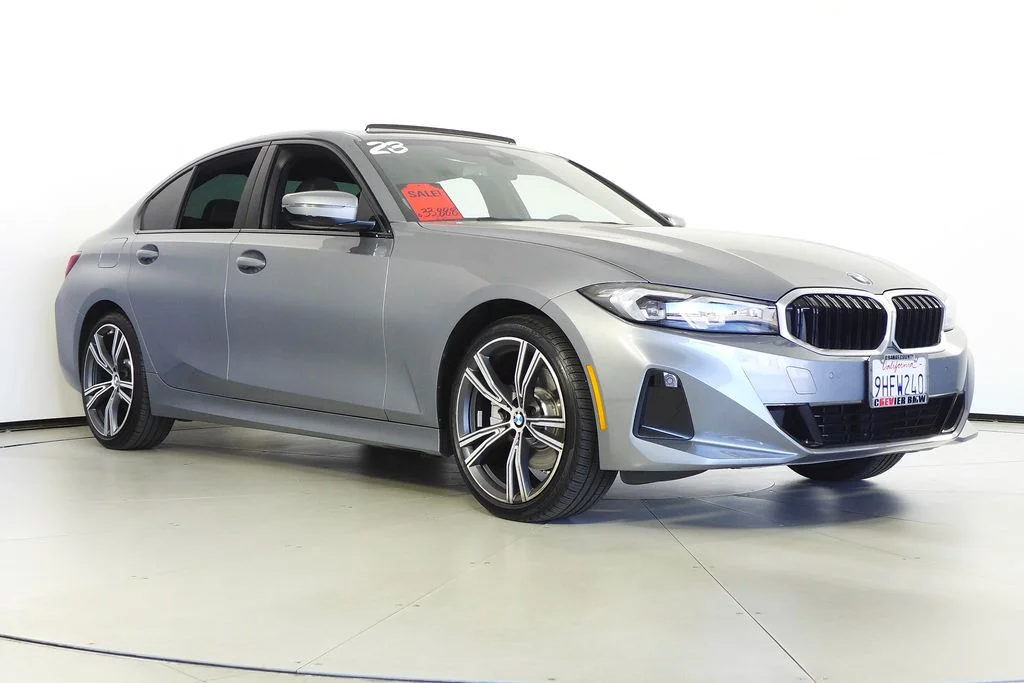 Used 2023 Gray BMW 330i image 4