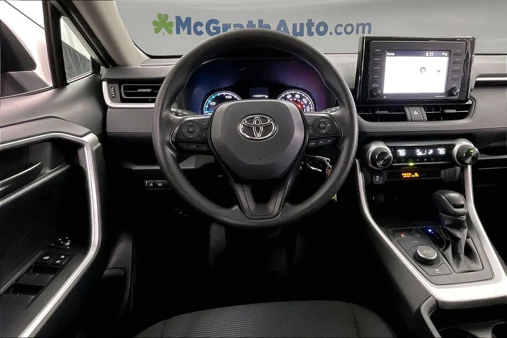 Certified Used 2021 Silver Toyota LE image 7