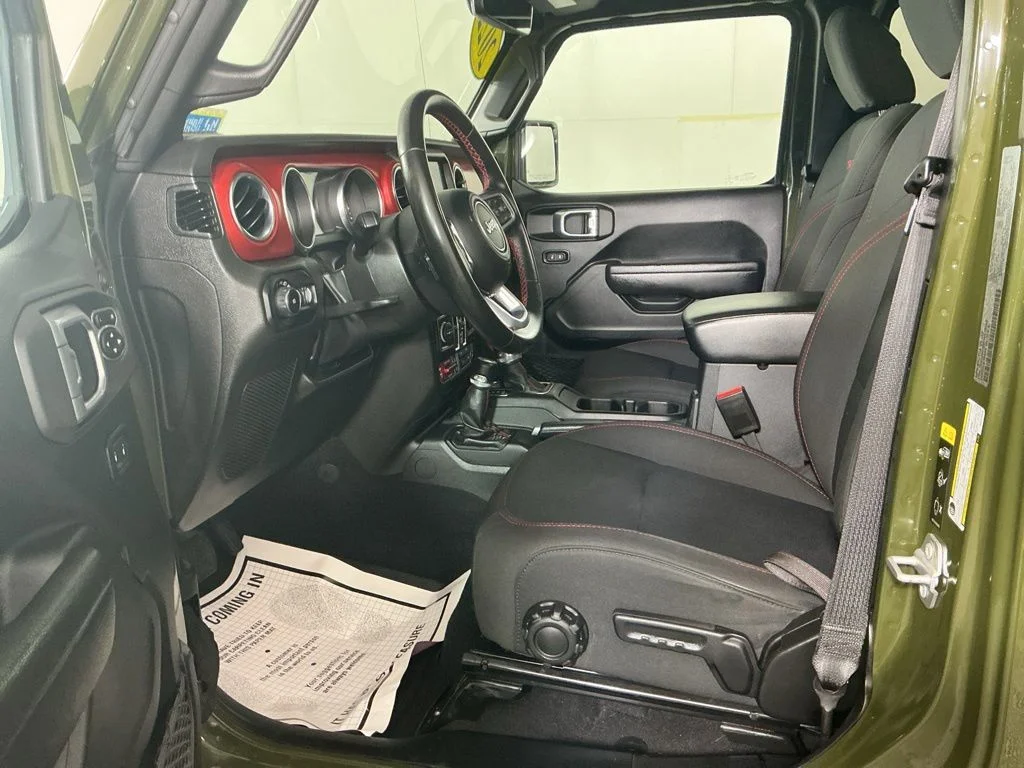 Certified Used 2022 Green Jeep Unlimited Rubicon image 8