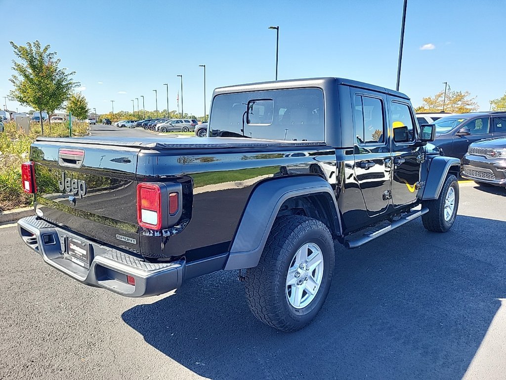 Used 2020 Black Jeep Sport image 5