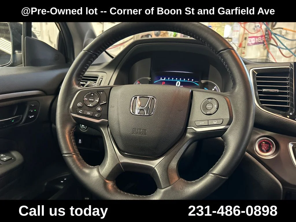 Used 2020  Honda EX-L image 19
