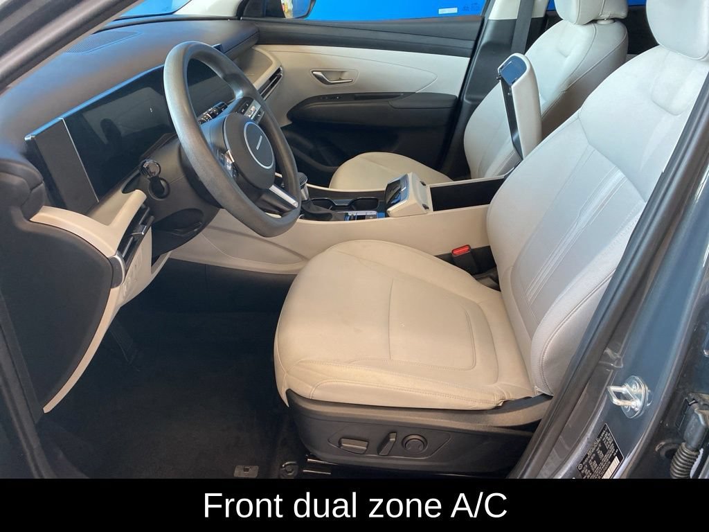 Used 2025 Grey Hyundai SEL image 8