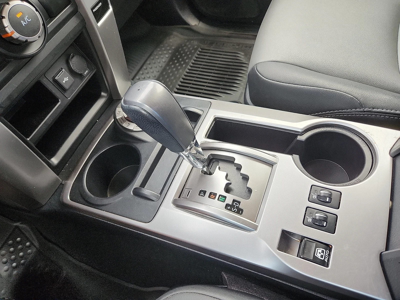 Used 2022 Silver Toyota SR5 Premium image 25