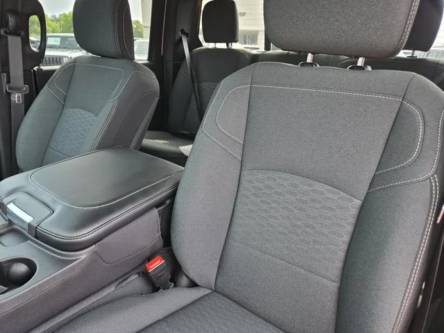 2025 RAM 2500 Tradesman - Photo 26