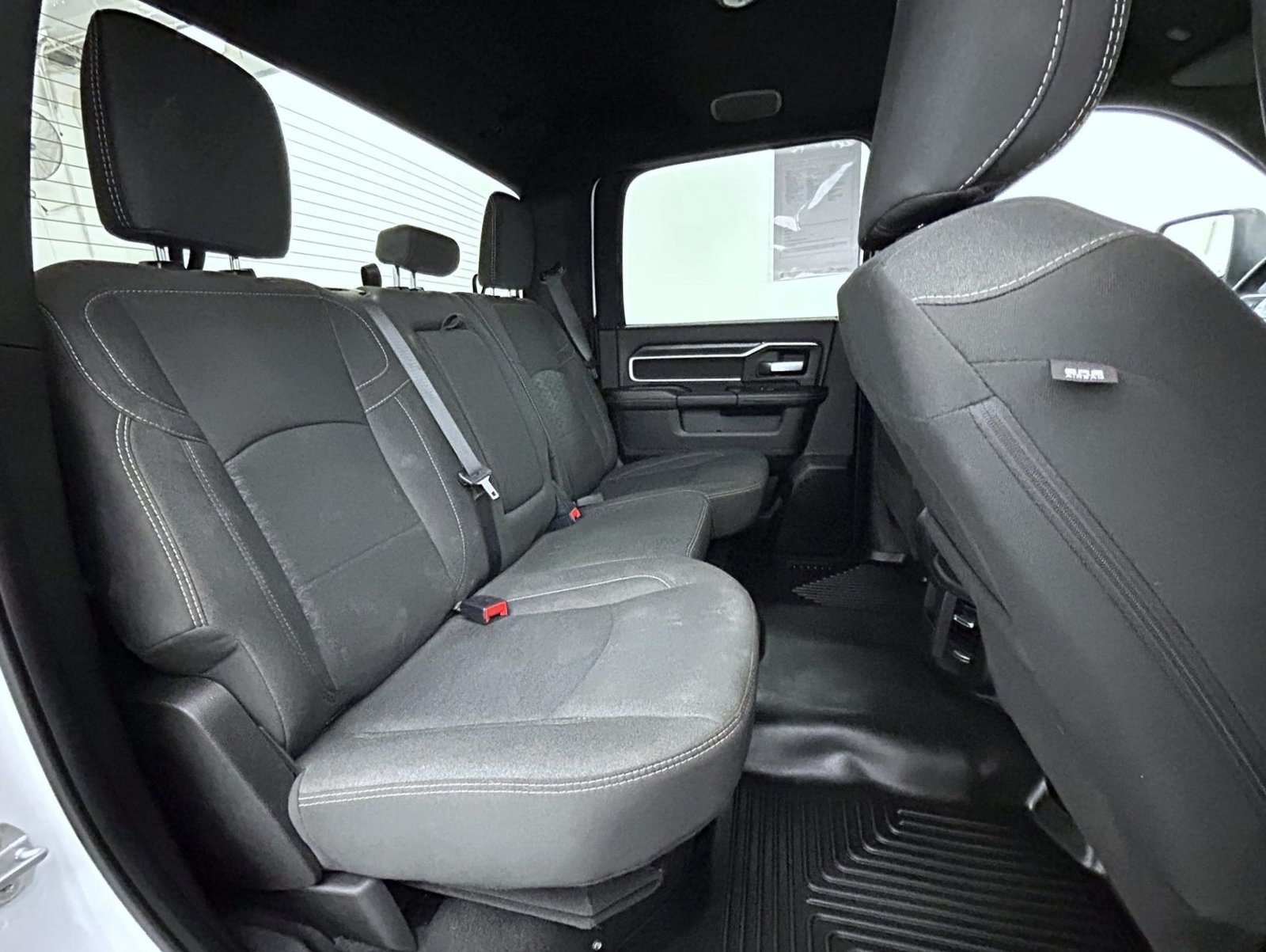 Used 2025 White Ram Big Horn image 18