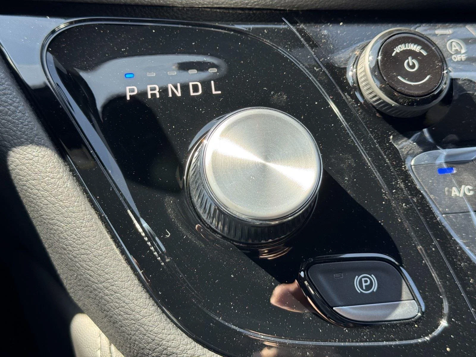 2026 Chrysler Pacifica Limited - Photo 18