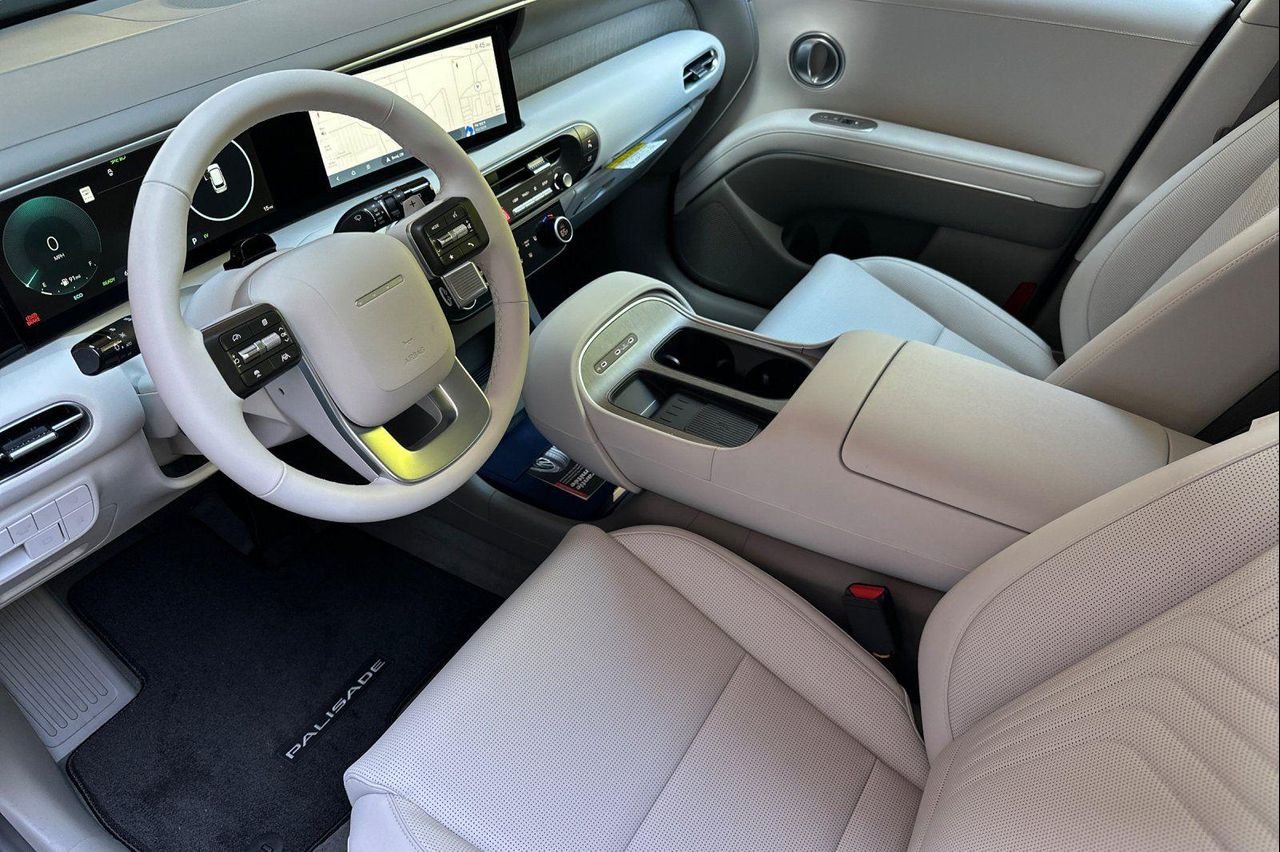 New 2026 Gray Hyundai SEL AWD image 10