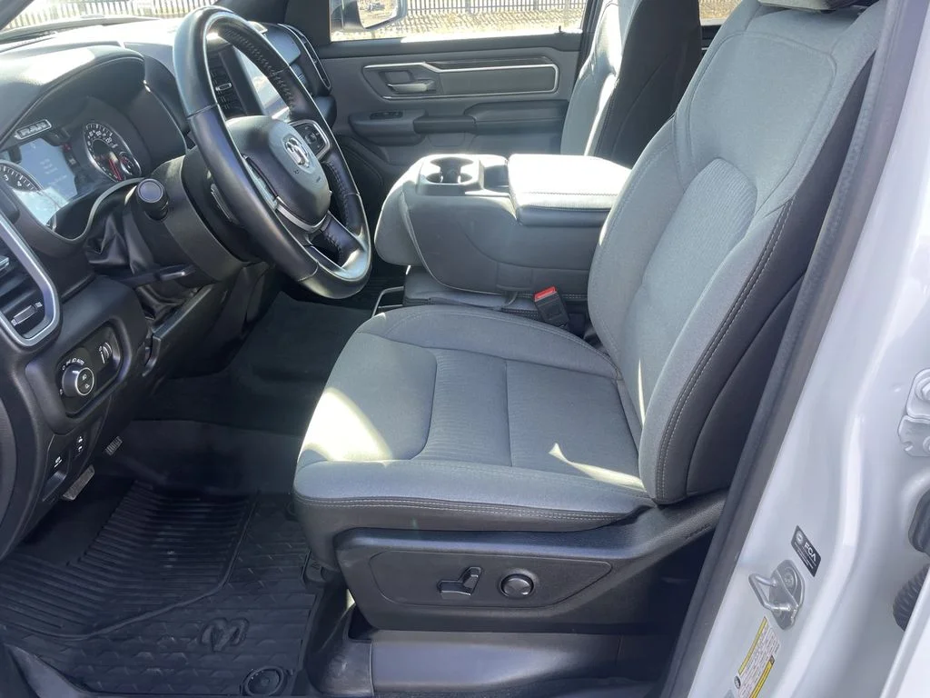 Used 2022 Bright White Clearcoat Ram Big Horn image 15