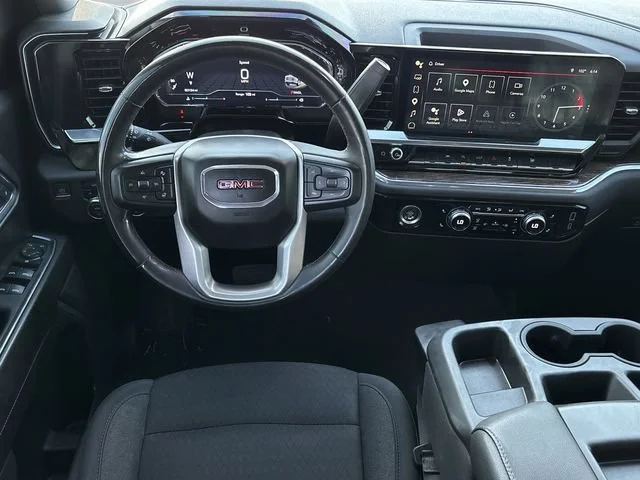 Used 2023 SUMMIT WHITE GMC Elevation image 12