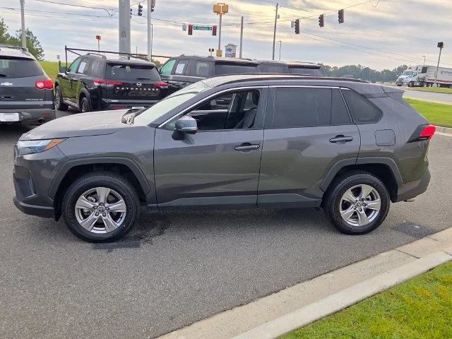Used 2025 Gray Toyota XLE image 4