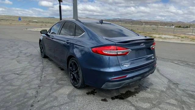 Used 2019 Blue Metallic Ford SE image 7