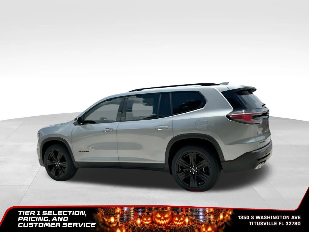 New 2026 Sterling Metallic GMC Elevation image 5