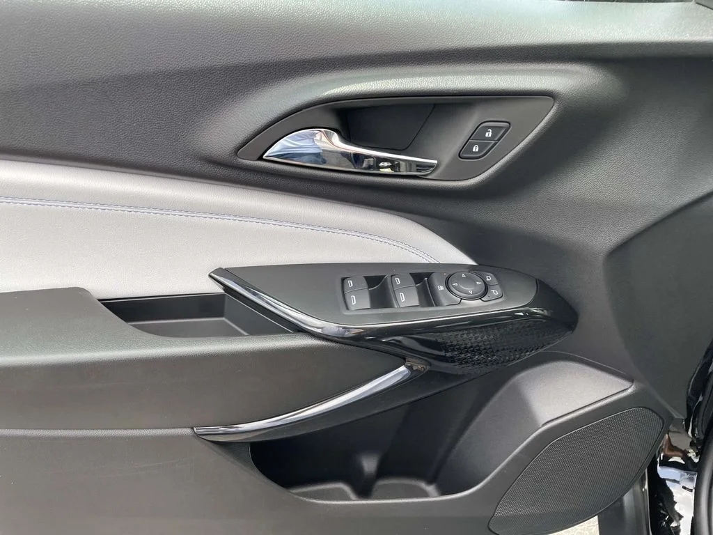 New 2026 Mosaic Black Metallic Chevrolet LT image 17